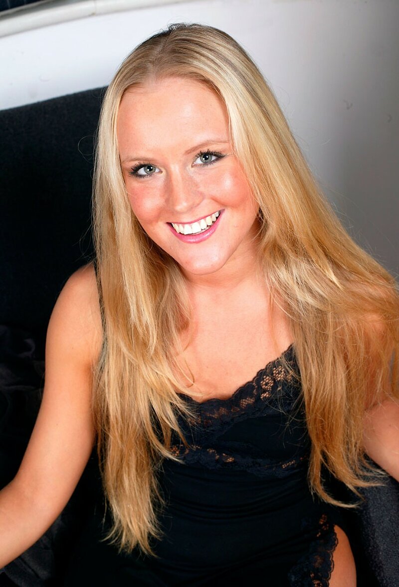 Елена, 45 лет, 3 размер груди