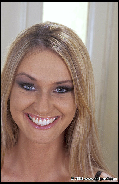 Анастасия, 32 года, 0 размер груди